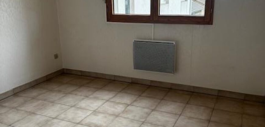 Réf : LAPP115673, 3 pièce(s), LE PEAGE DE ROUSSILLON