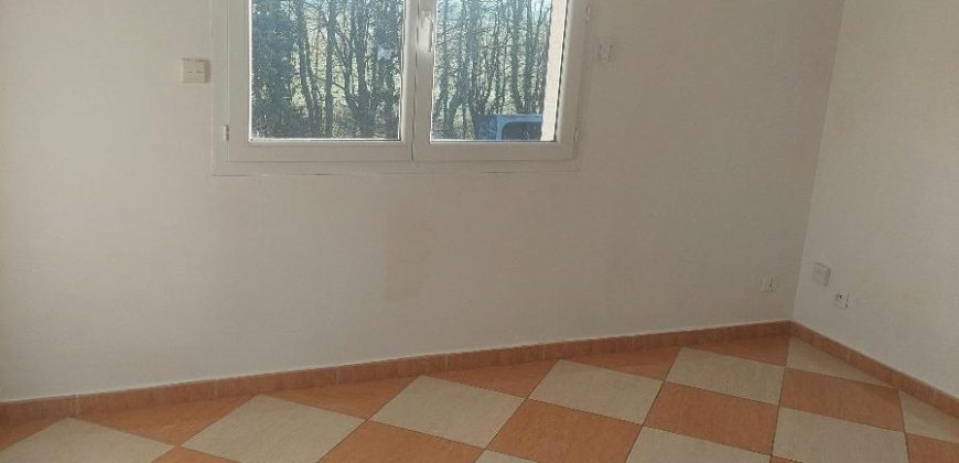 Réf : LMAI115648,  pièce(s), ESTRABLIN