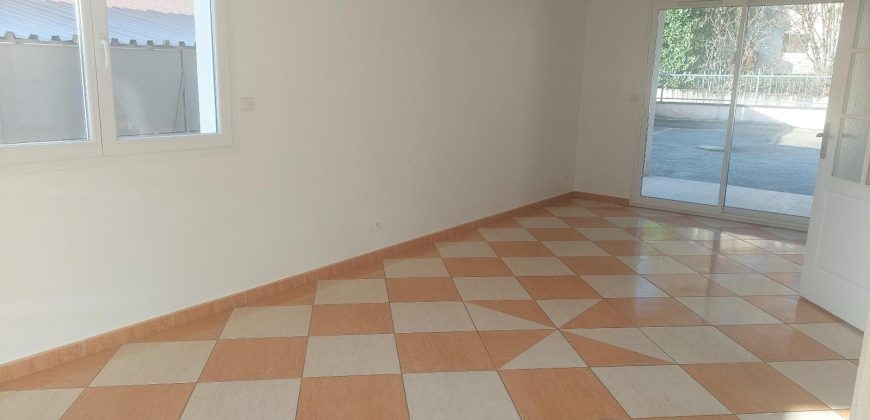 Réf : LMAI115648,  pièce(s), ESTRABLIN