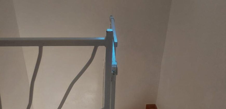 Réf : LMAI115648,  pièce(s), ESTRABLIN