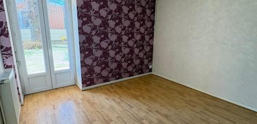 Réf : GES00410007-930, 4 pièce(s), LE PEAGE DE ROUSSILLON