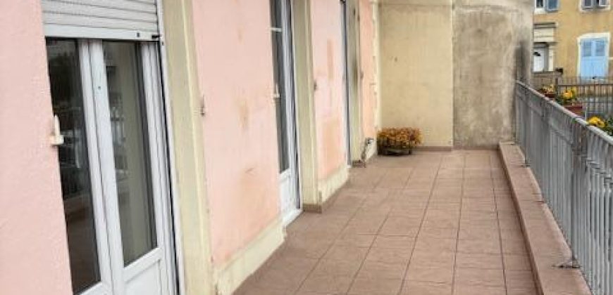 Réf : GES00410007-930, 4 pièce(s), LE PEAGE DE ROUSSILLON