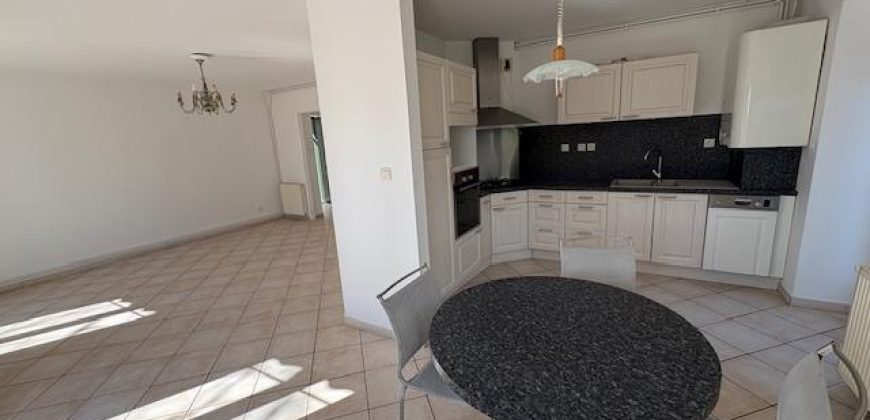 Réf : GES00410007-930, 4 pièce(s), LE PEAGE DE ROUSSILLON