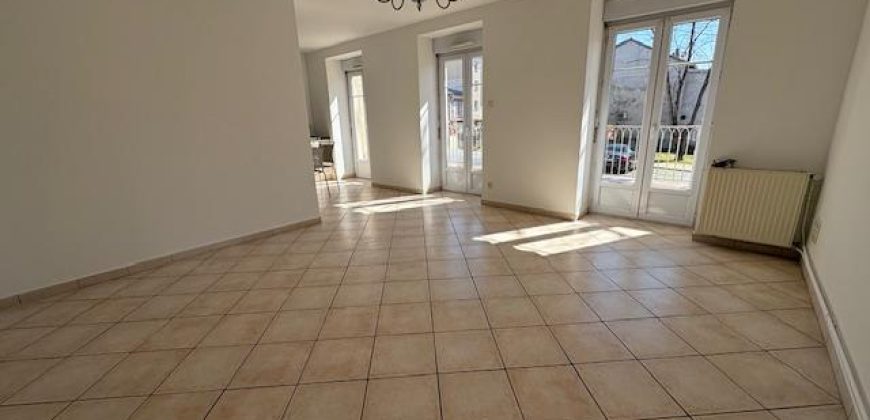 Réf : GES00410007-930, 4 pièce(s), LE PEAGE DE ROUSSILLON