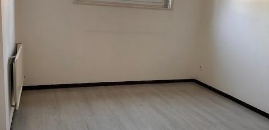 Réf : GES01140014-930, 3 pièce(s), LE PEAGE DE ROUSSILLON
