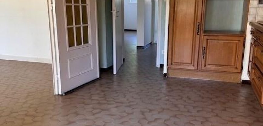 Réf : GES01140014-930, 3 pièce(s), LE PEAGE DE ROUSSILLON