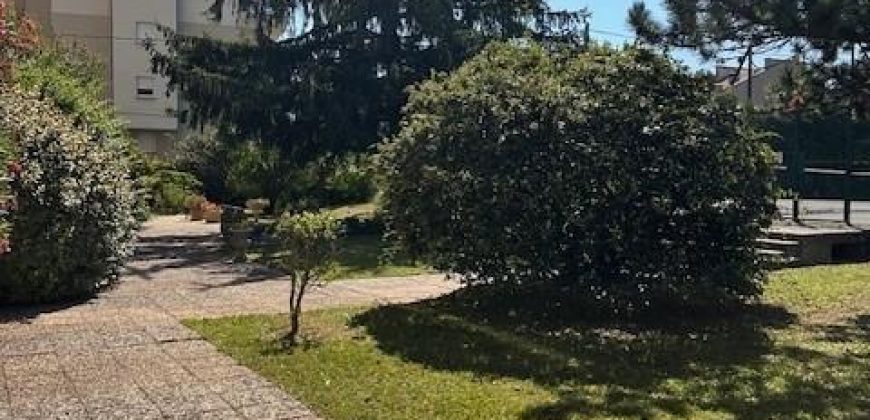Réf : GES01140014-930, 3 pièce(s), LE PEAGE DE ROUSSILLON