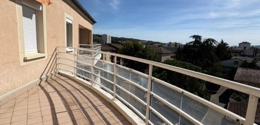 Réf : GES28390001-930, 2 pièce(s), LE PEAGE DE ROUSSILLON