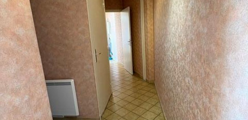 Réf : GES28390001-930, 2 pièce(s), LE PEAGE DE ROUSSILLON