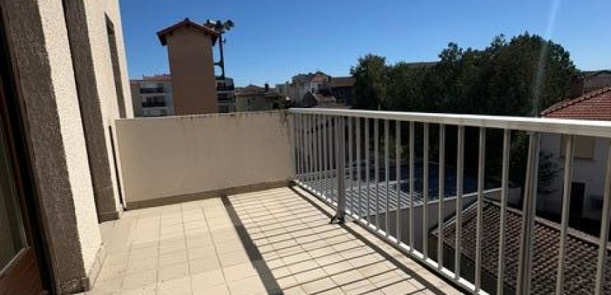 Réf : GES28843001-930, 2 pièce(s), LE PEAGE DE ROUSSILLON